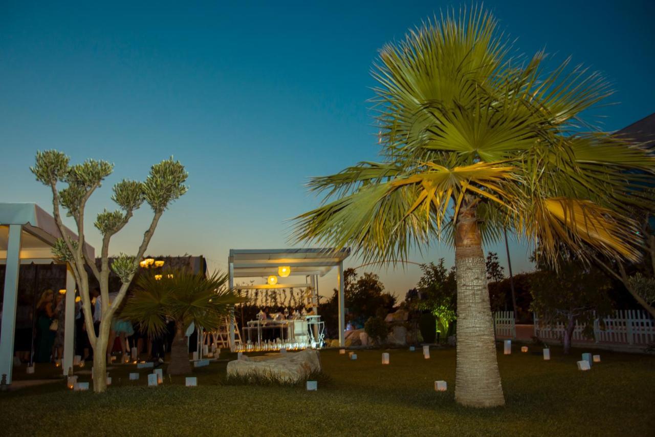 Hotel Delta Premium Durrës Exteriör bild