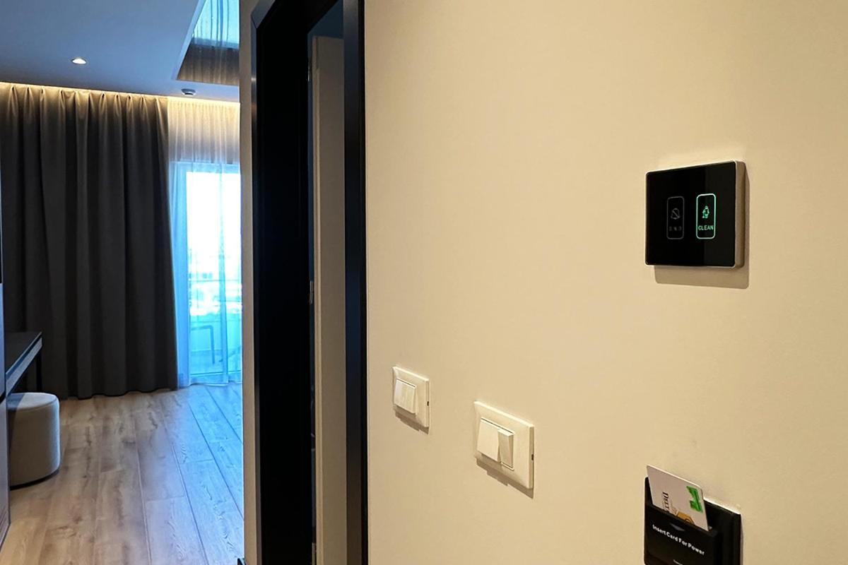 Hotel Delta Premium Durrës Exteriör bild