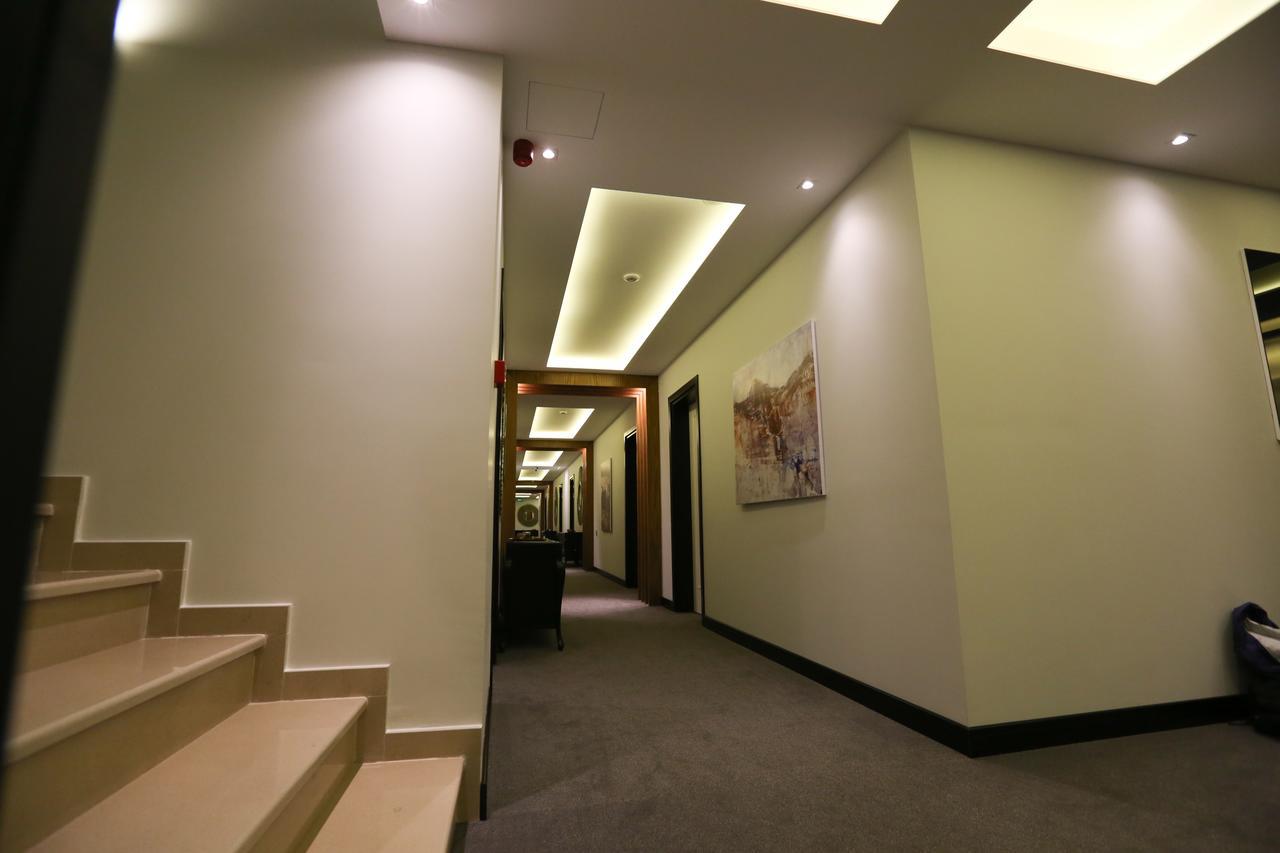Hotel Delta Premium Durrës Exteriör bild